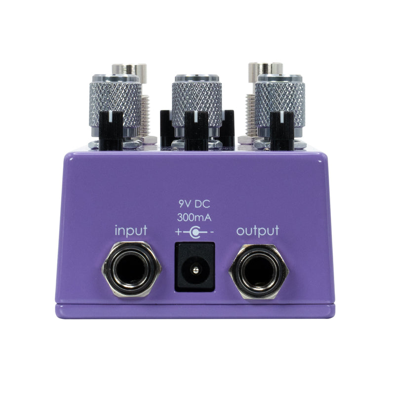 Empress Effects Bass ParaEq rear panel