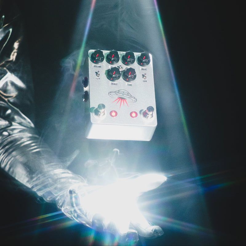 JHS Wanderer controls close-up